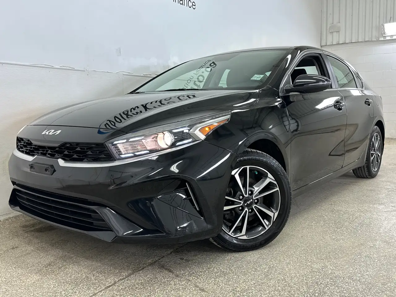 Kia Forte снимка Kia Forte