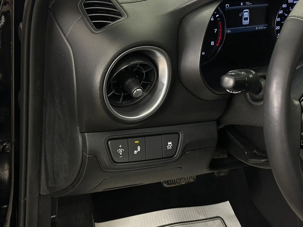 Kia Forte снимка Kia Forte