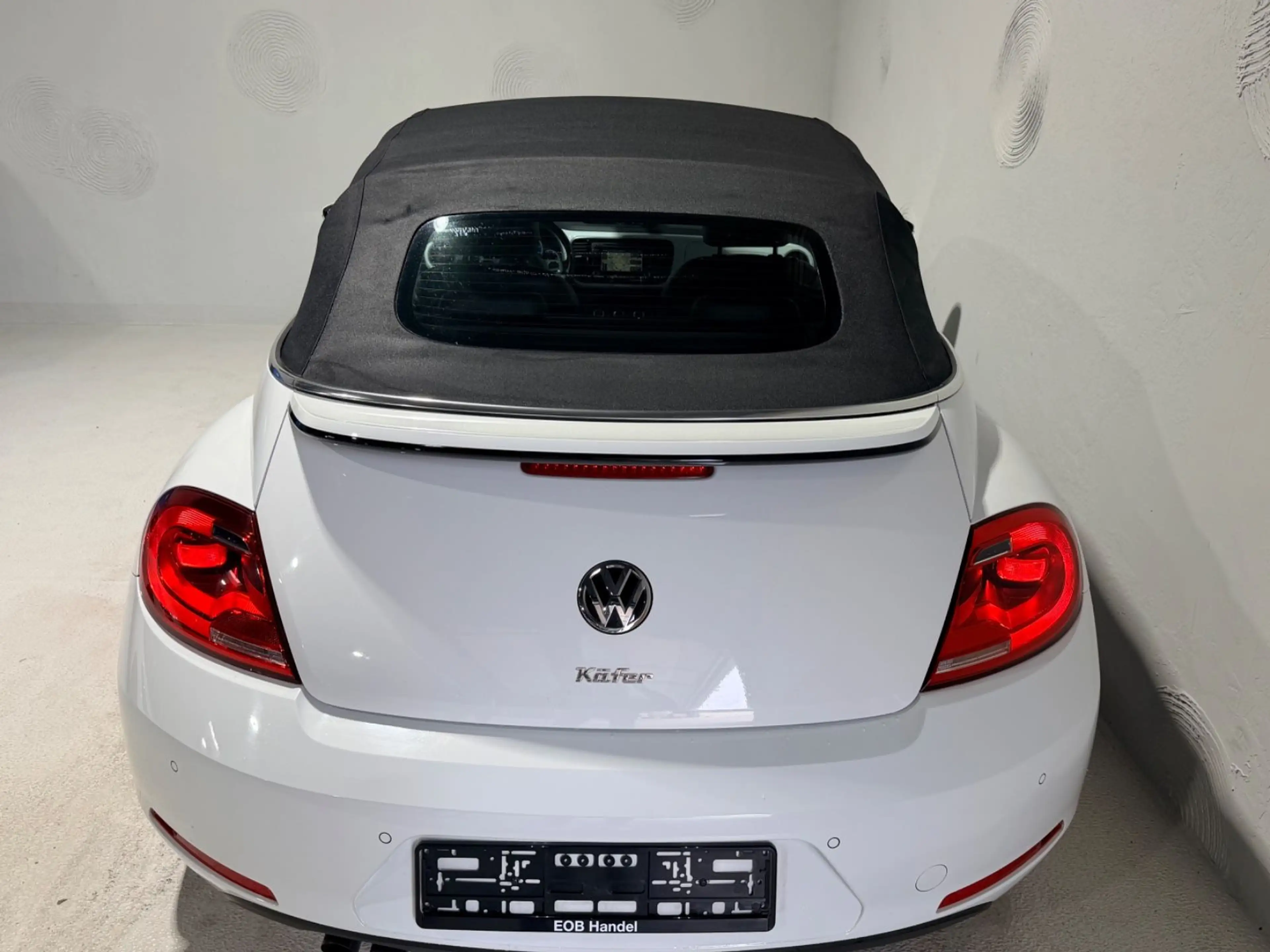 Volkswagen Beetle Cabriolet Cup*Xenon*Leder*TÜVNEU — photo 9