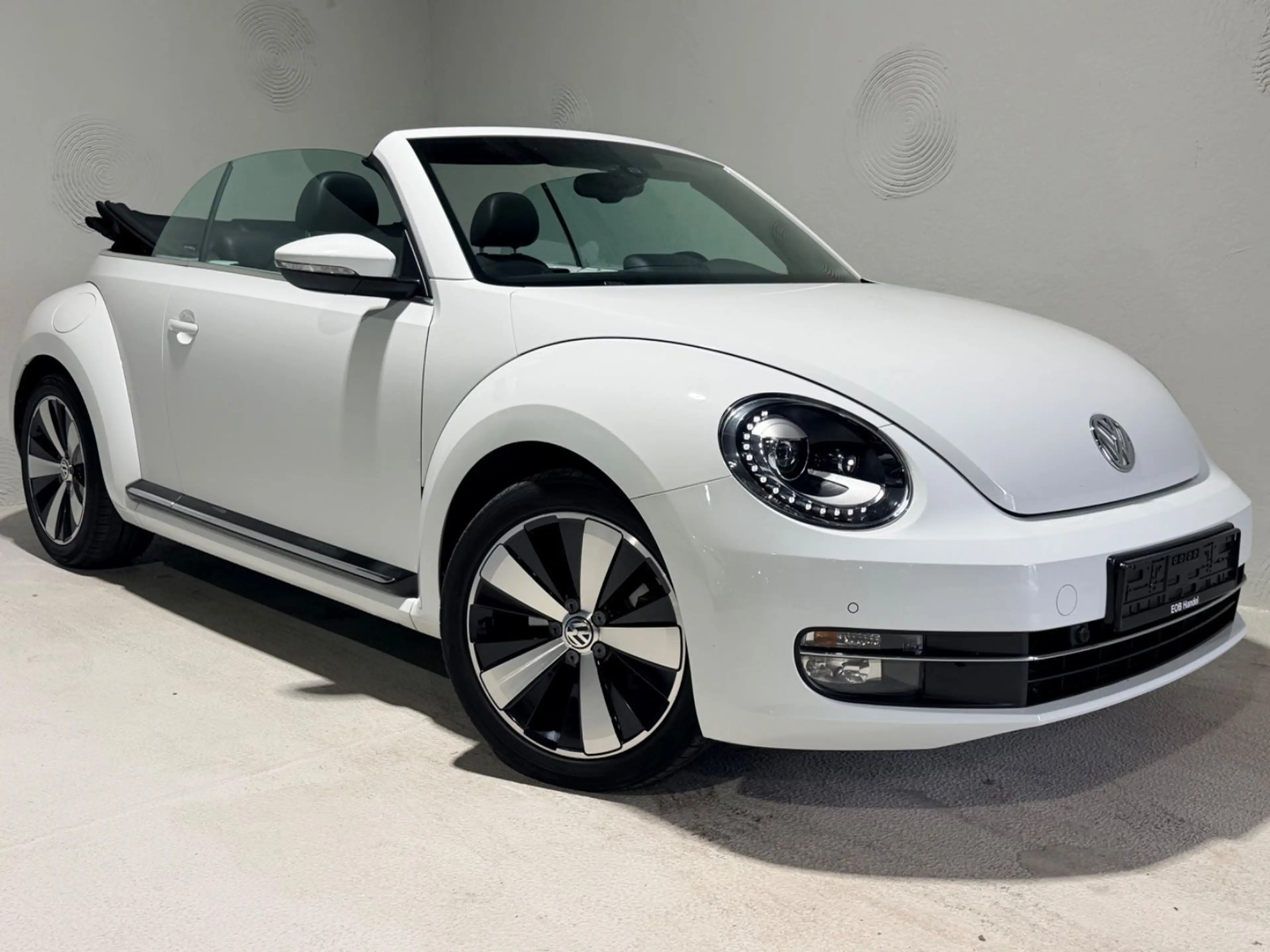 Volkswagen Beetle Cabriolet Cup*Xenon*Leder*TÜVNEU