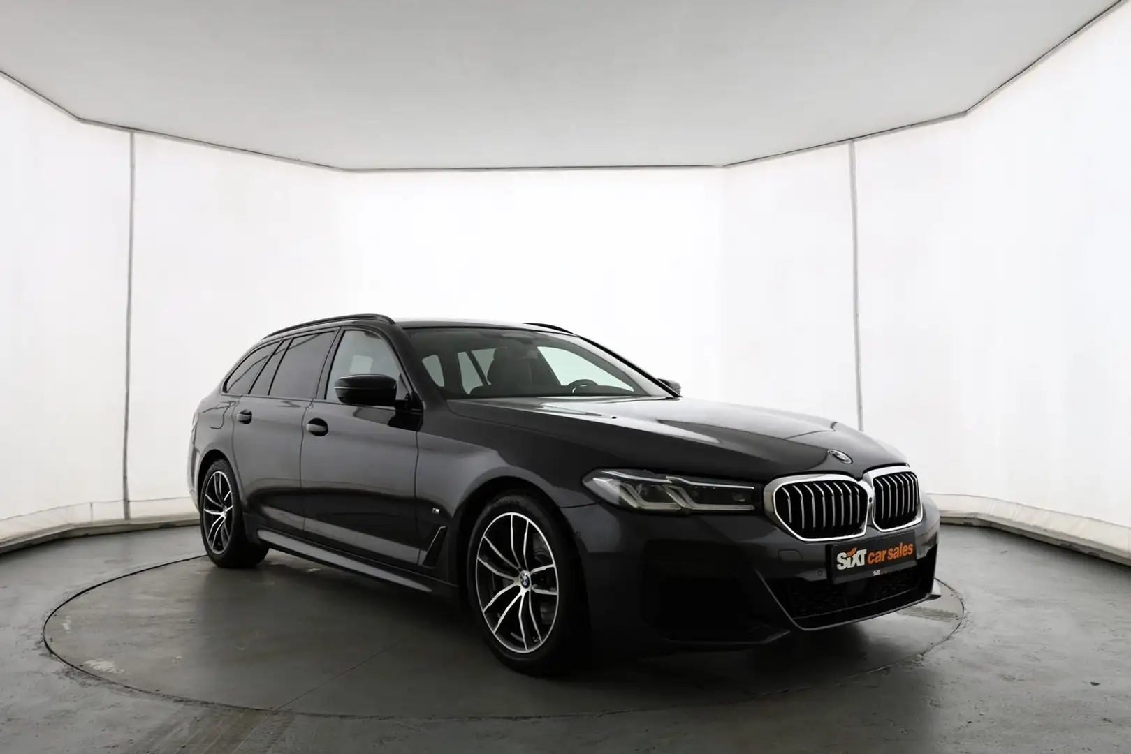 BMW 520 d xDr. M Sport LAS|PAN|360°|HUD|ACC|4xSHZ|AHK Grau - 1