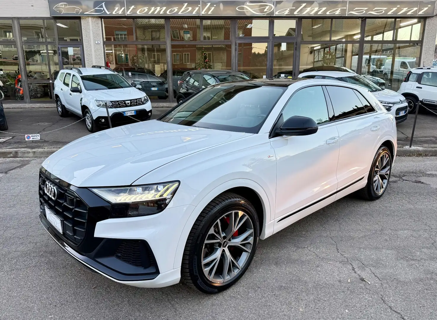 Audi Q8 Q8 50 TDI 286 CV QUATTRO S-LINE Wit - 1