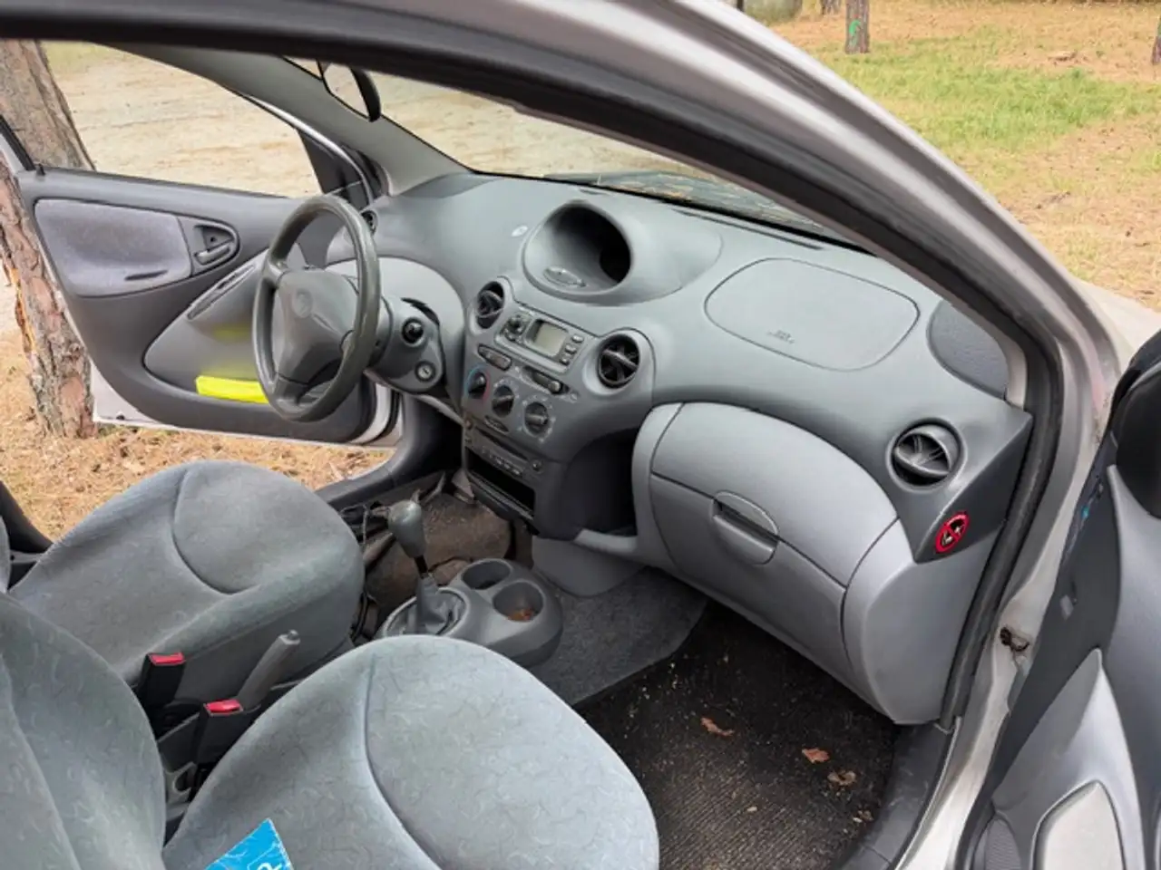 Toyota Yaris 1.0 linea sol, foto 6