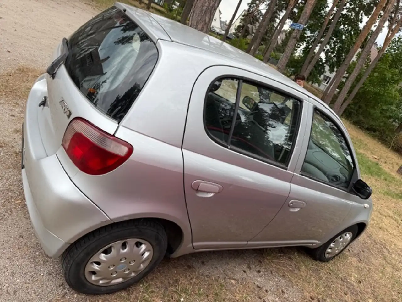 Toyota Yaris 1.0 linea sol, foto 2