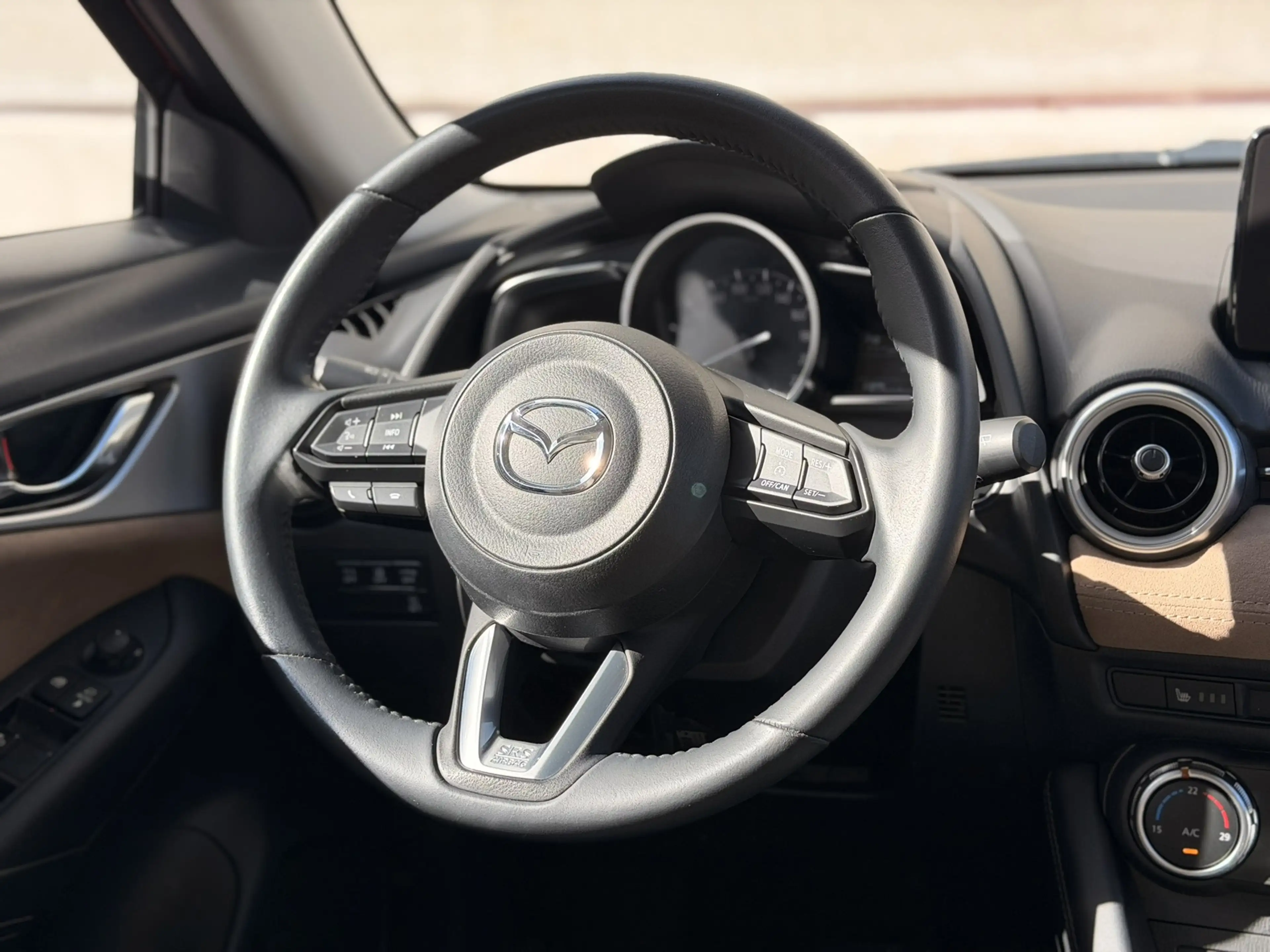 Mazda CX-3 2.0 SkyActiv-G 121 Luxury Aut. Leder/alca CarPlay — photo 14