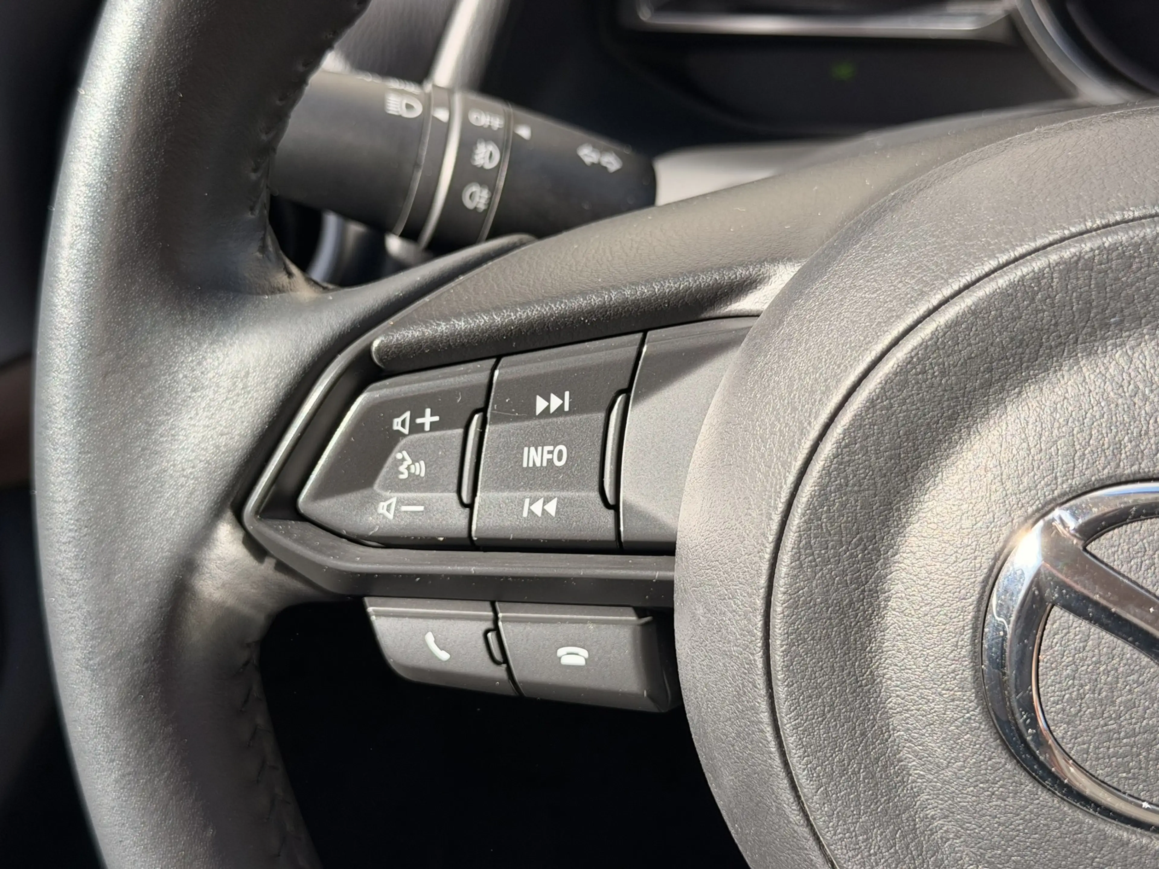 Mazda CX-3 2.0 SkyActiv-G 121 Luxury Aut. Leder/alca CarPlay — photo 17