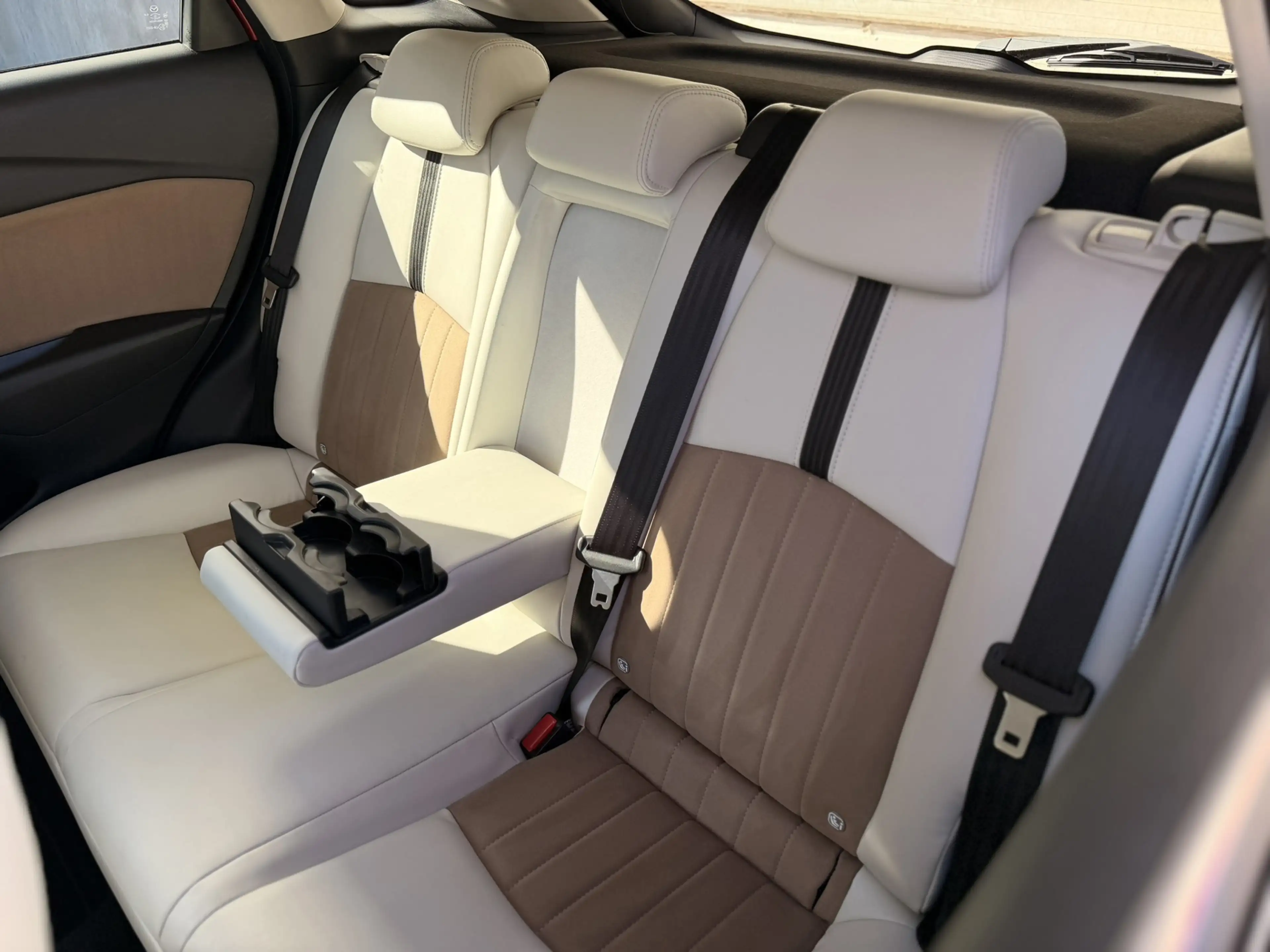 Mazda CX-3 2.0 SkyActiv-G 121 Luxury Aut. Leder/alca CarPlay — photo 10