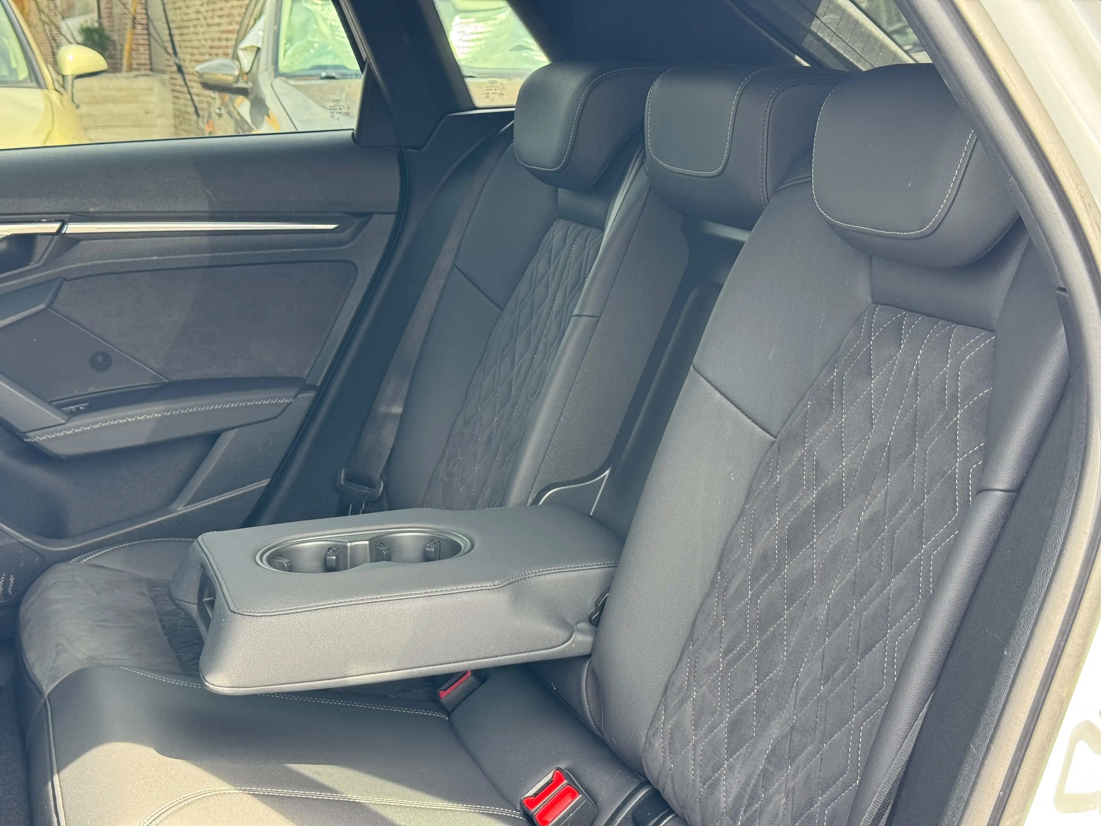Audi A3 Sportback 35 TFSI S-line | Black optic | LED | Camera | Ambient | CarPlay — photo 7