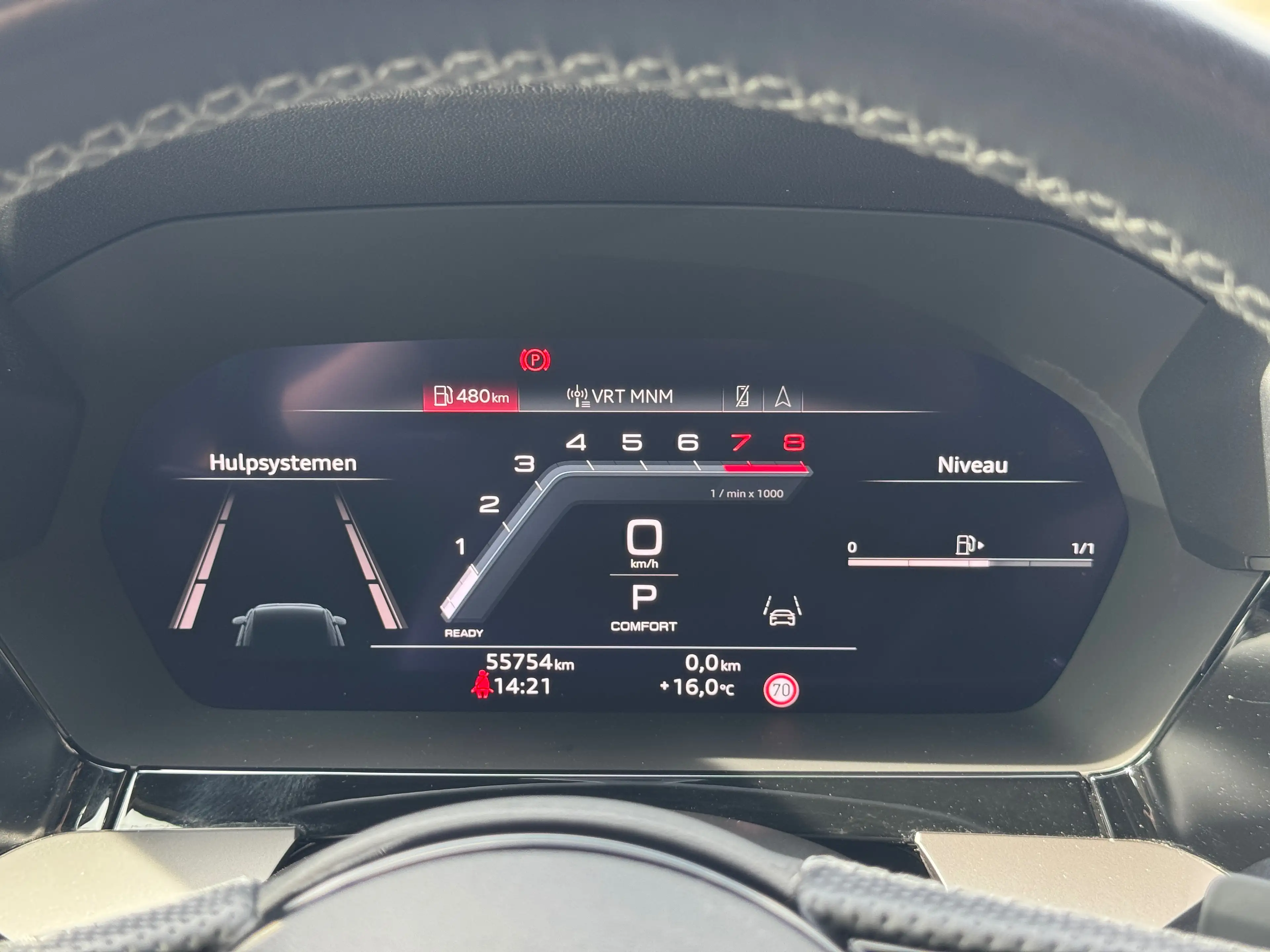 Audi A3 Sportback 35 TFSI S-line | Black optic | LED | Camera | Ambient | CarPlay — photo 9