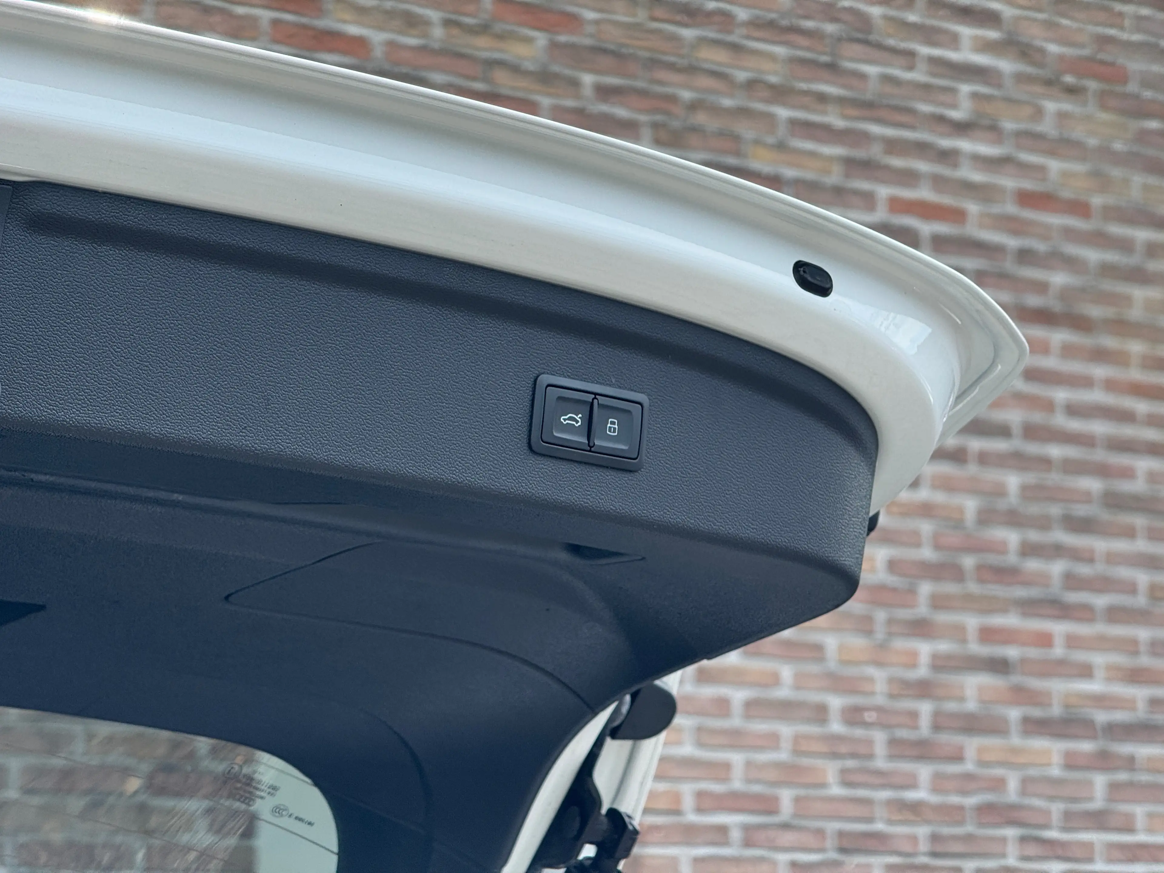 Audi A3 Sportback 35 TFSI S-line | Black optic | LED | Camera | Ambient | CarPlay — photo 23