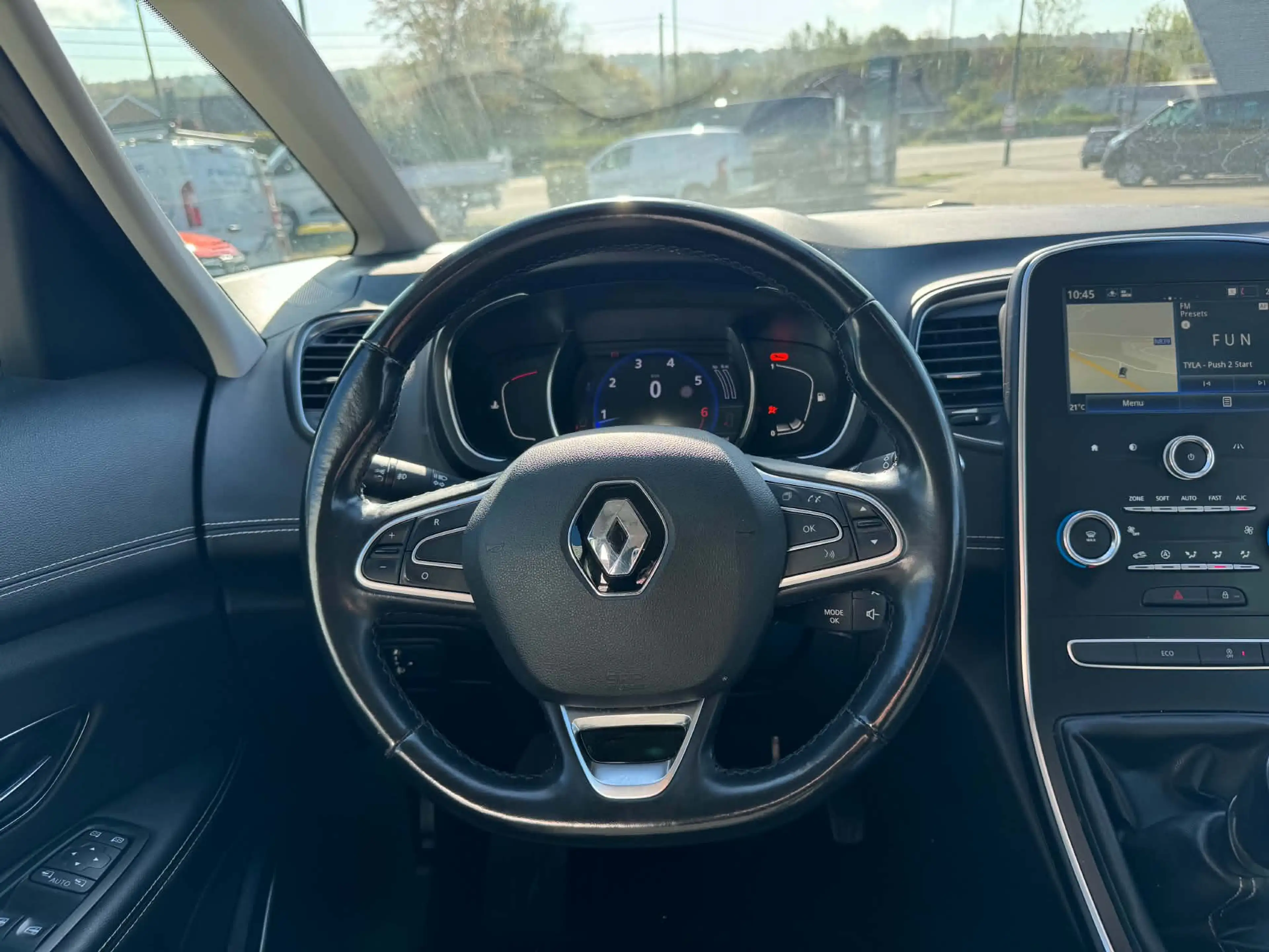Renault Scenic Scenic 1.33 TCe Intens GPF — photo 13