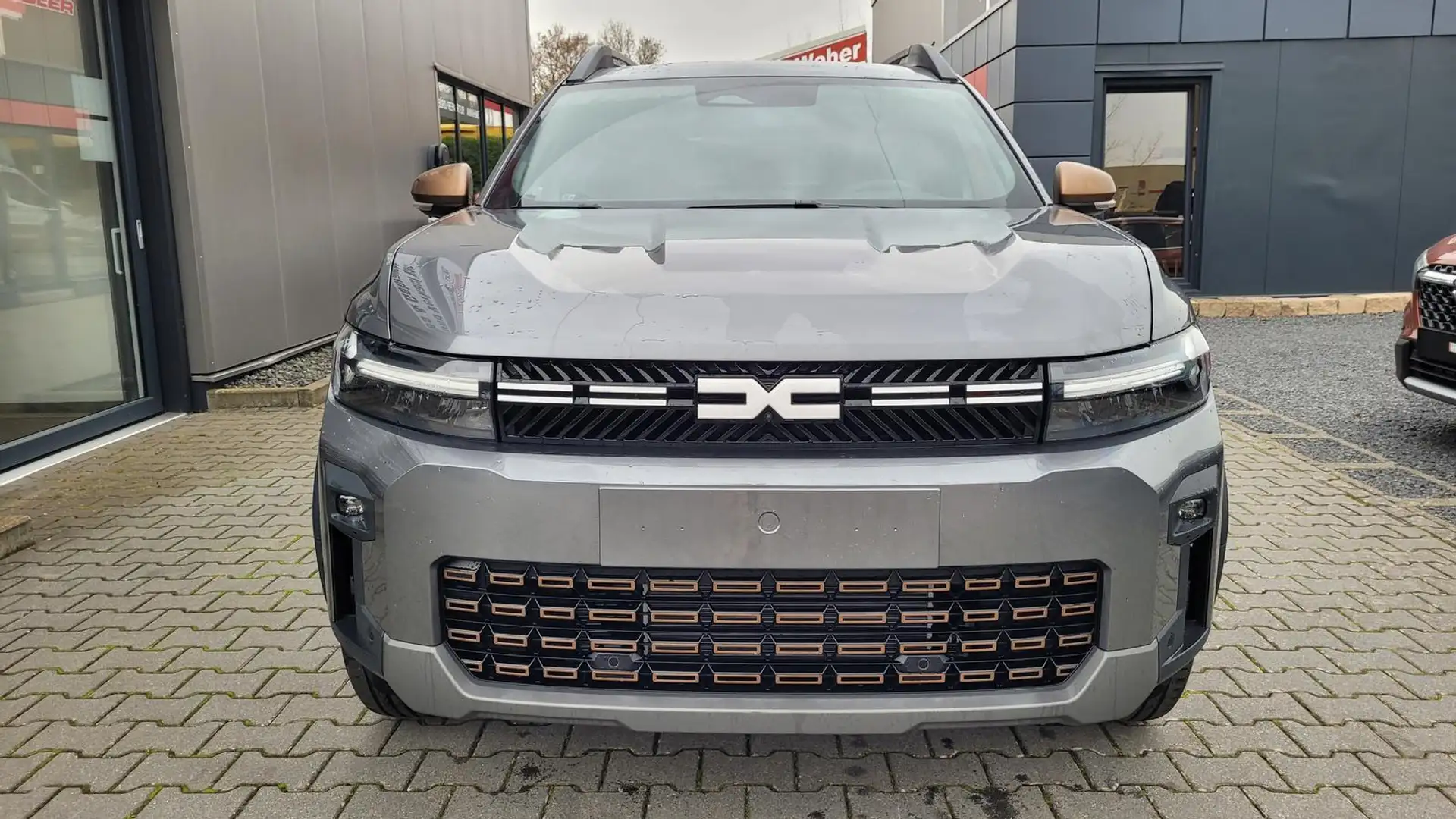 Dacia Bigster LPG Hybrid 4x4 Extreme *LED*NAVI*SHZ*360 113 kW... Grau - 2