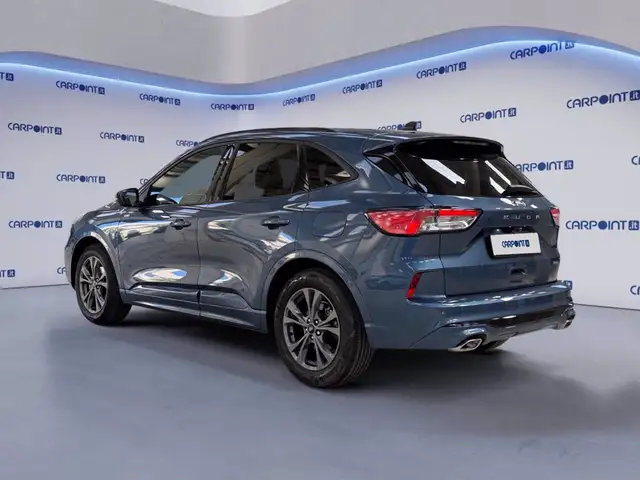 Ford Kuga view 3