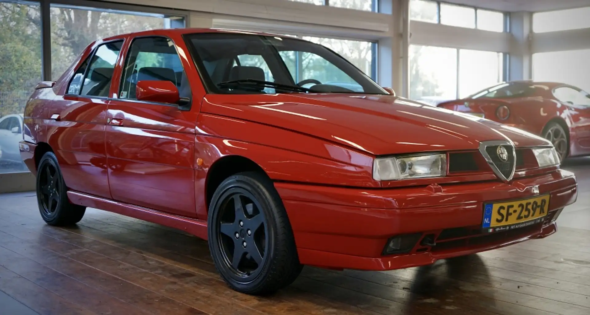 Alfa Romeo 155 2.0 T.Spark Sport | originele kleur | Roşu - 1