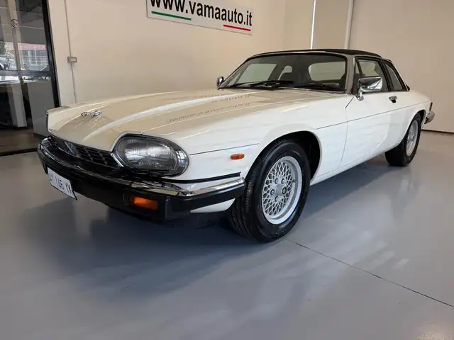 Jaguar XJSC