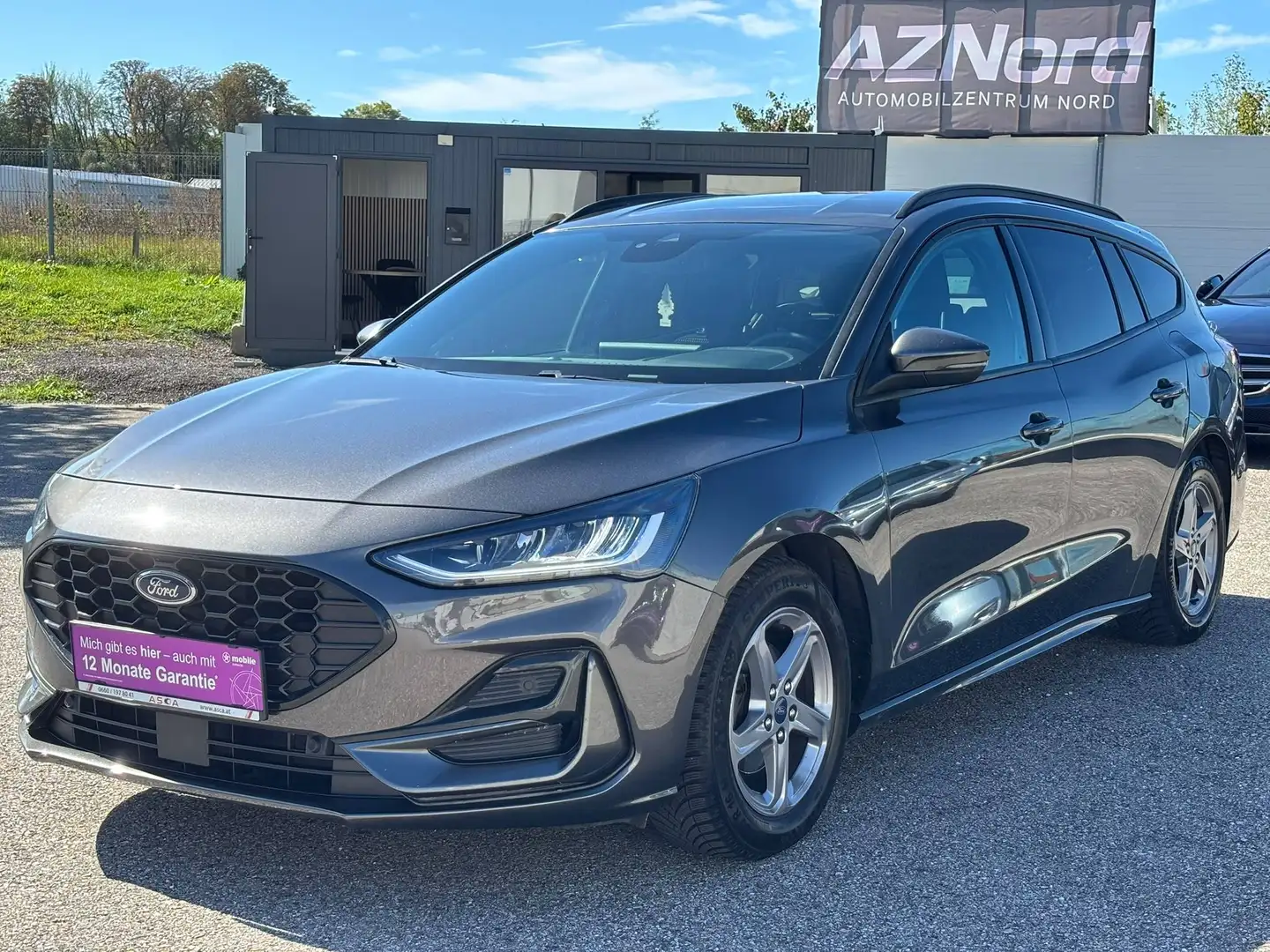 Ford Focus Focus Traveller 1,0 EcoBoost ST-Line X Grau - 1