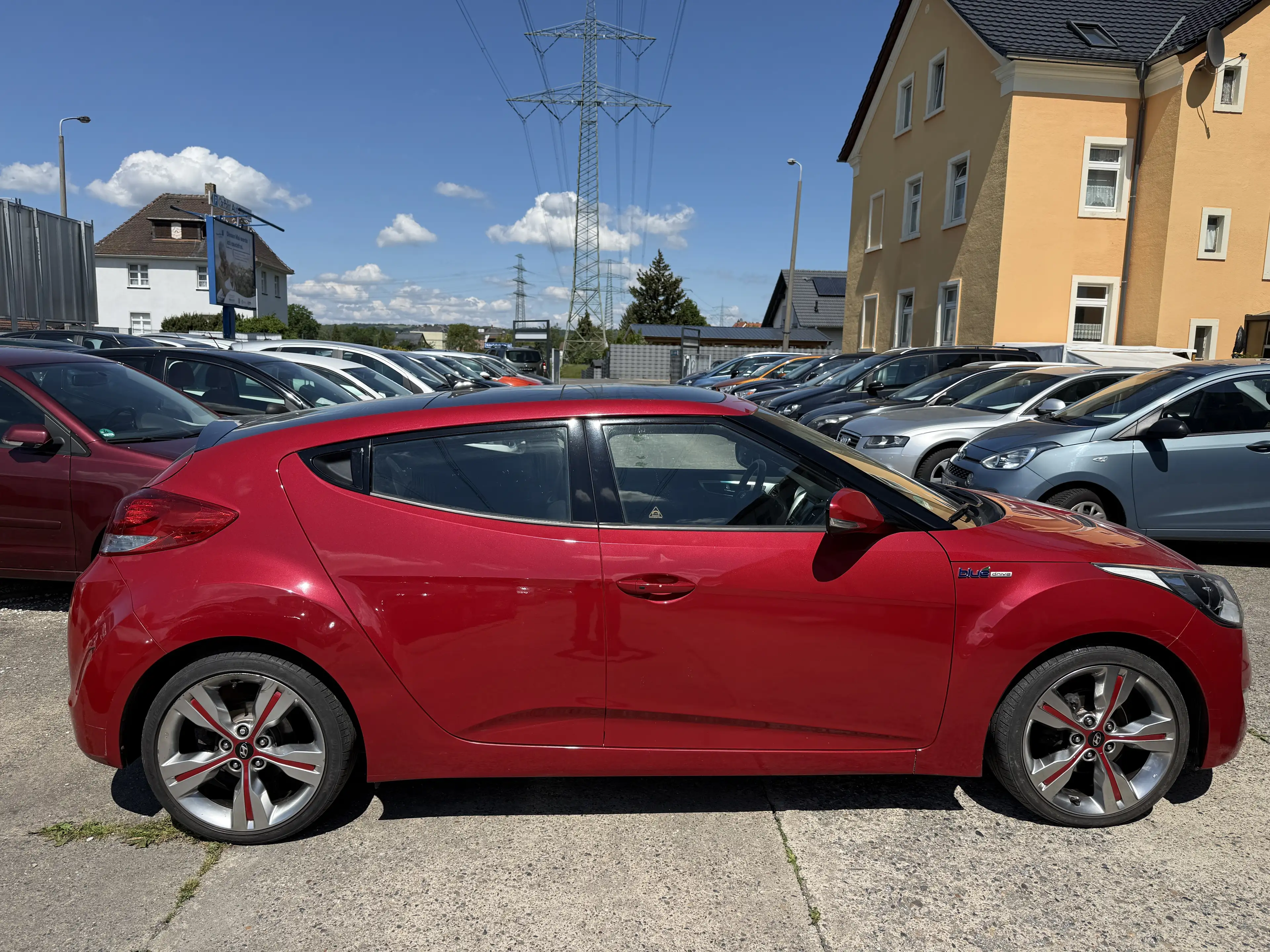 Hyundai VELOSTER Trend — photo 11