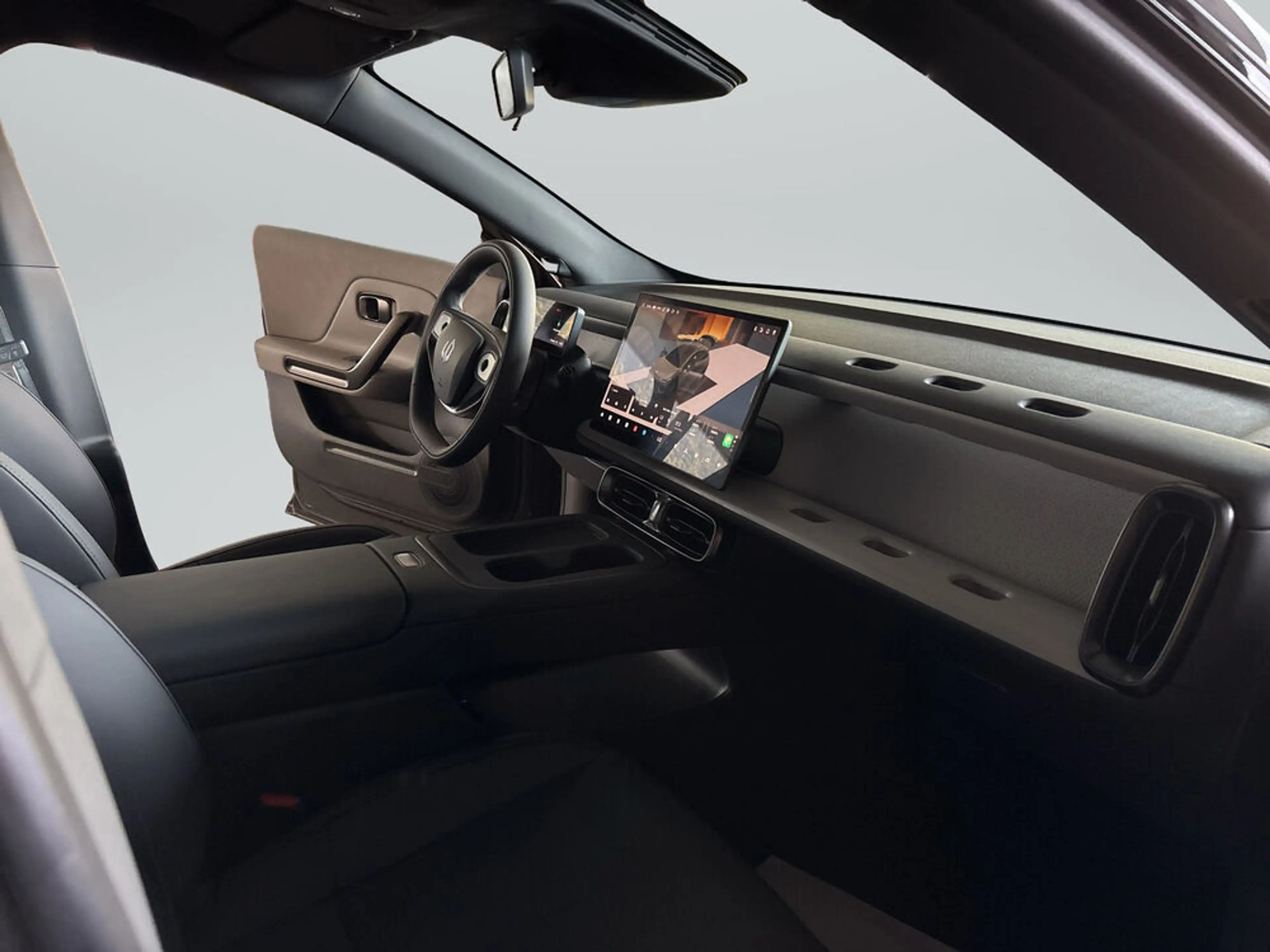 Leapmotor B05 B05 67,1kWh Design Pro Max — photo 12