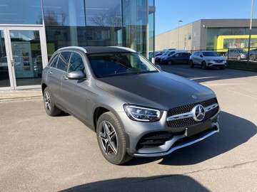 300e 4-Matic PHEV AMG-line