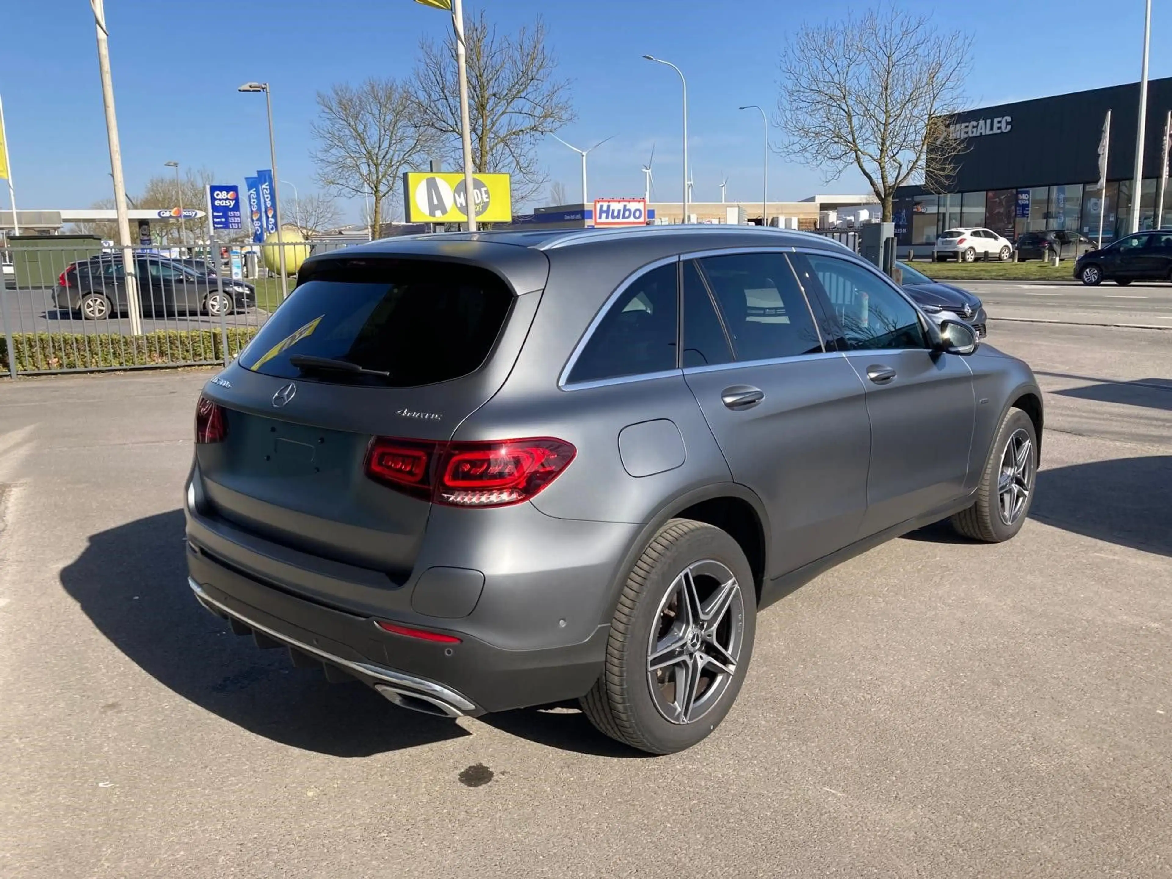 Mercedes-Benz GLC 200 300e 4-Matic PHEV AMG-line — photo 4