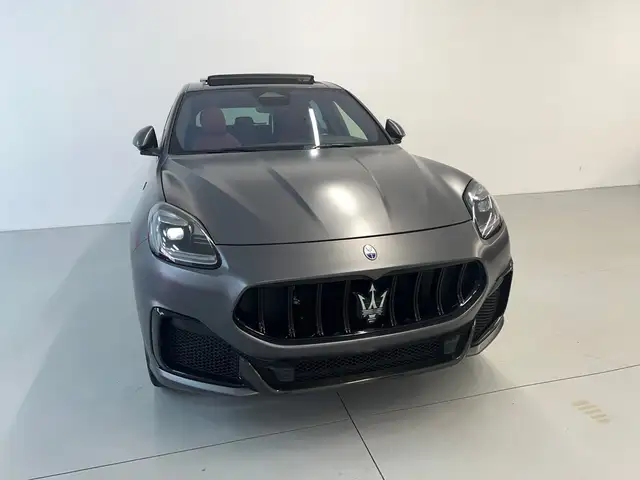 Maserati Grecale Trofeo V6 530CV AWD