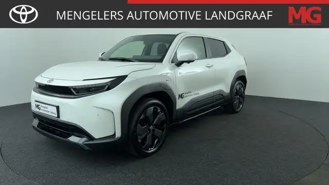 Toyota Urban Cruiser Executive 61 kWh