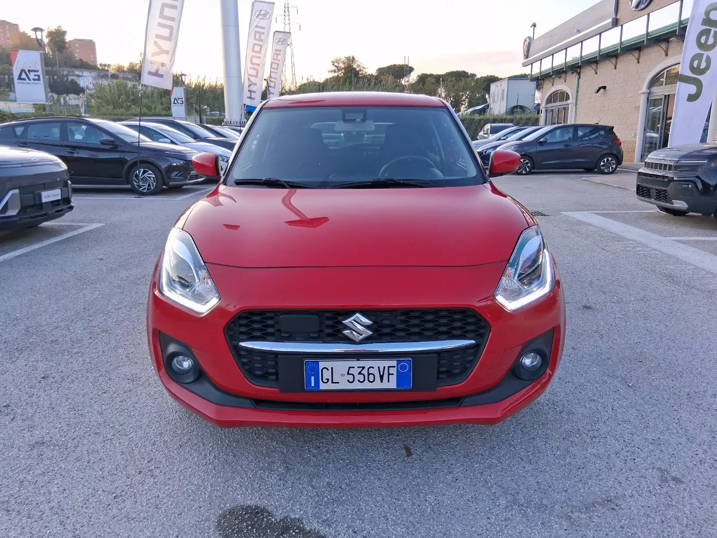 Suzuki Swift Swift 1.2 Hybrid Cool Rouge - 2