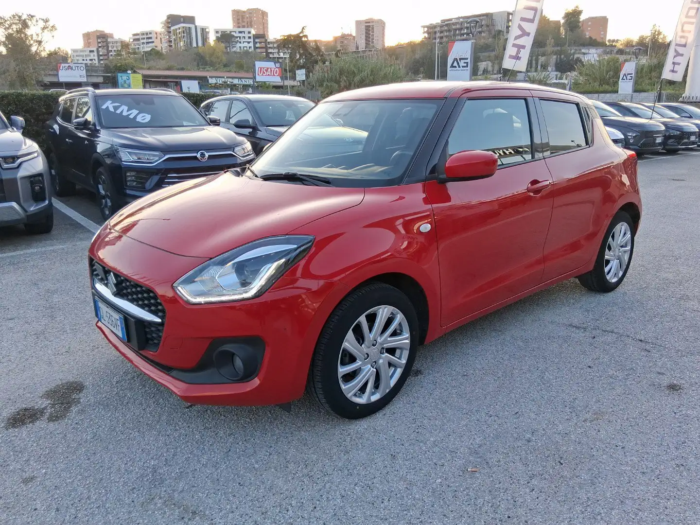 Suzuki Swift Swift 1.2 Hybrid Cool Rouge - 1