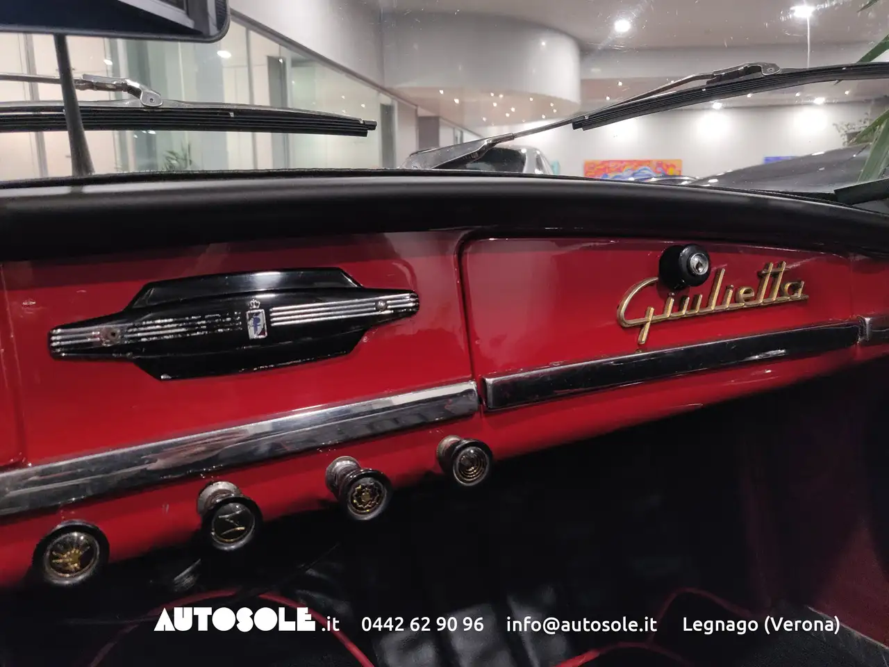 Alfa Romeo Giulietta Spider 1300 Type 101, foto 8