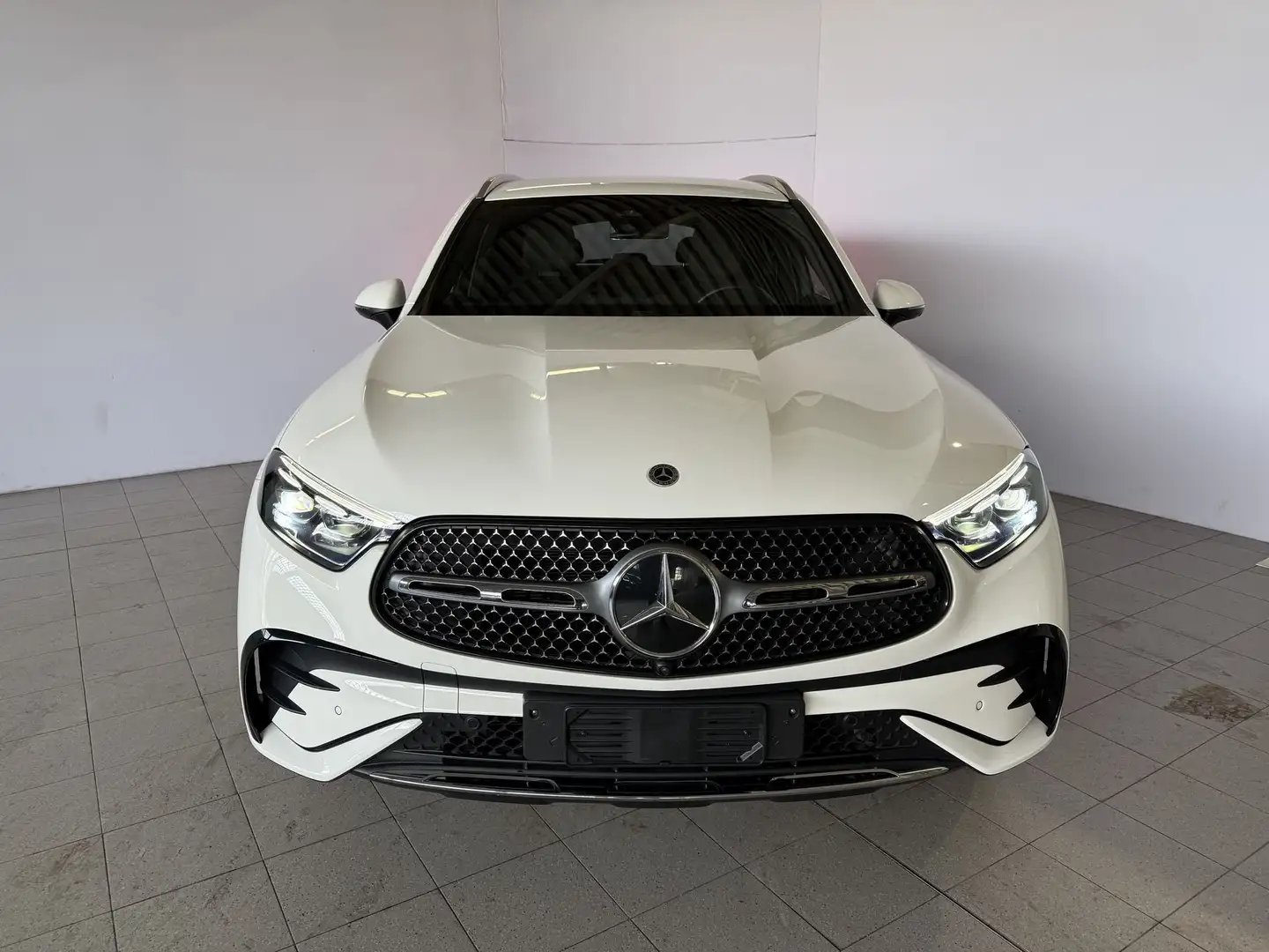 Mercedes-Benz GLC 300 GLC 300 d 4Matic Mild Hybrid AMG Line Premium Bianco - 2