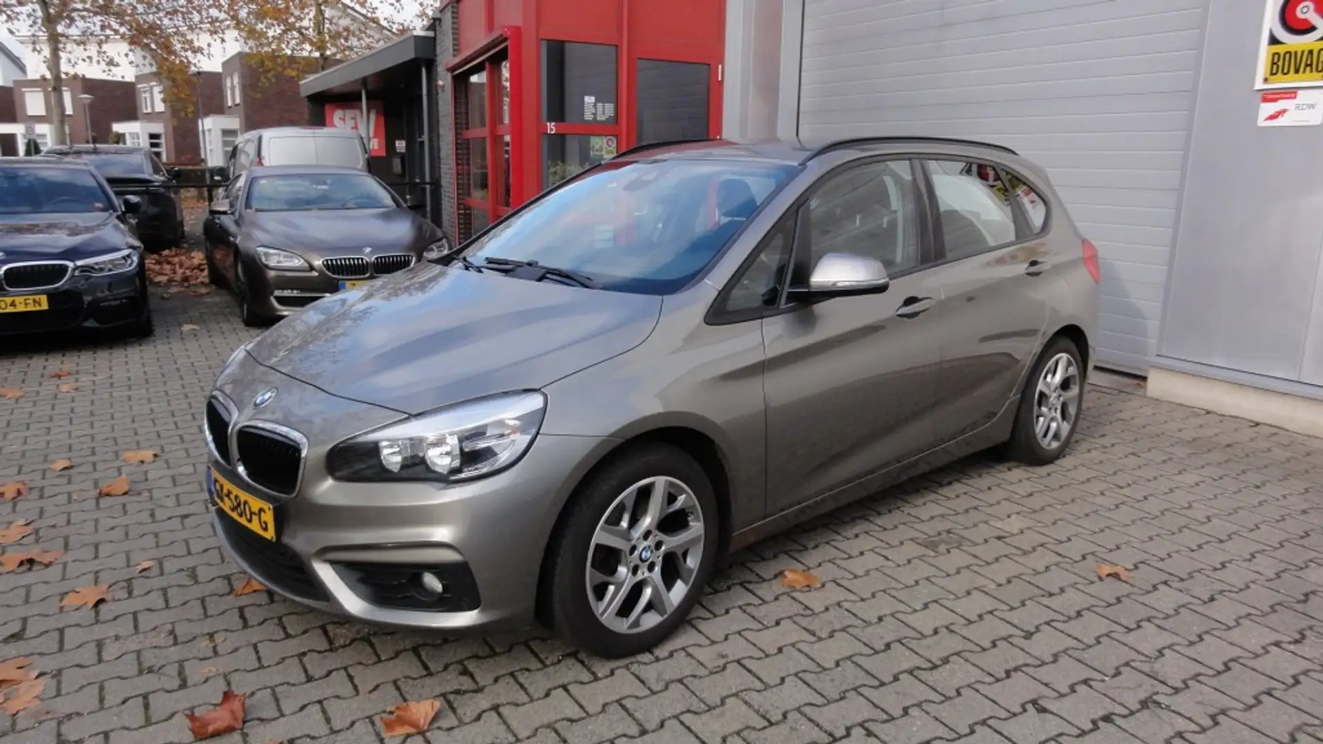 BMW 218 218i Active Tourer. High Executive. Gris - 1