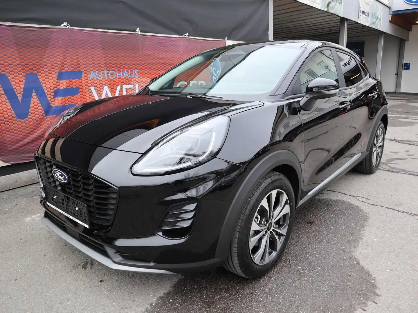 Ford Puma Titanium Schwarz - 2