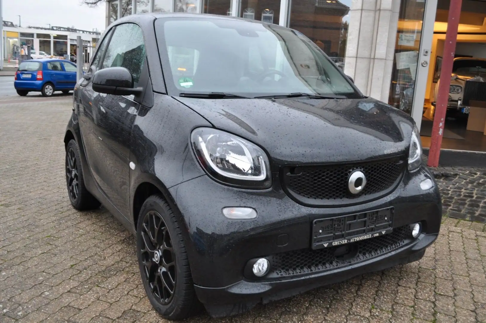 smart forTwo coupe EQ Pano Navi Prime Apple Cool Negro - 2