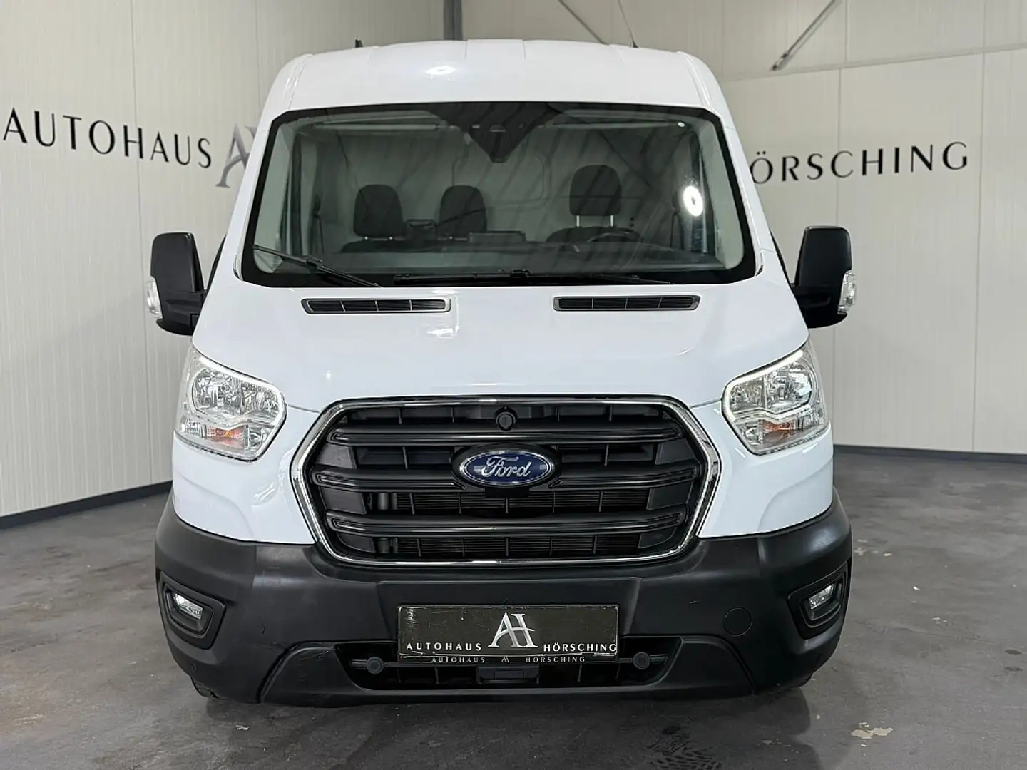 Ford Transit Transit Kasten 2,0 EcoBlue L3H2 310 Basis Weiß - 2