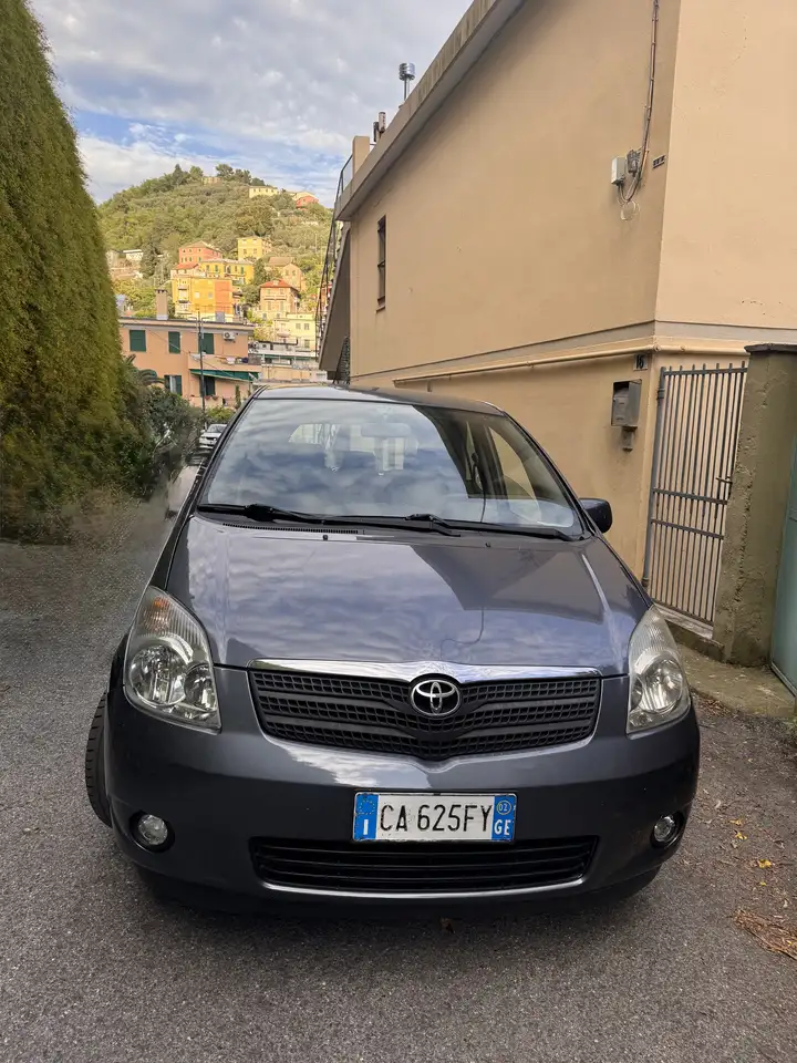 Toyota Corolla Verso