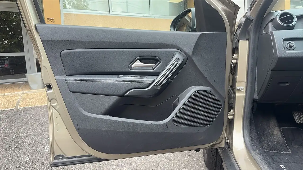 Dacia Duster — photo 7