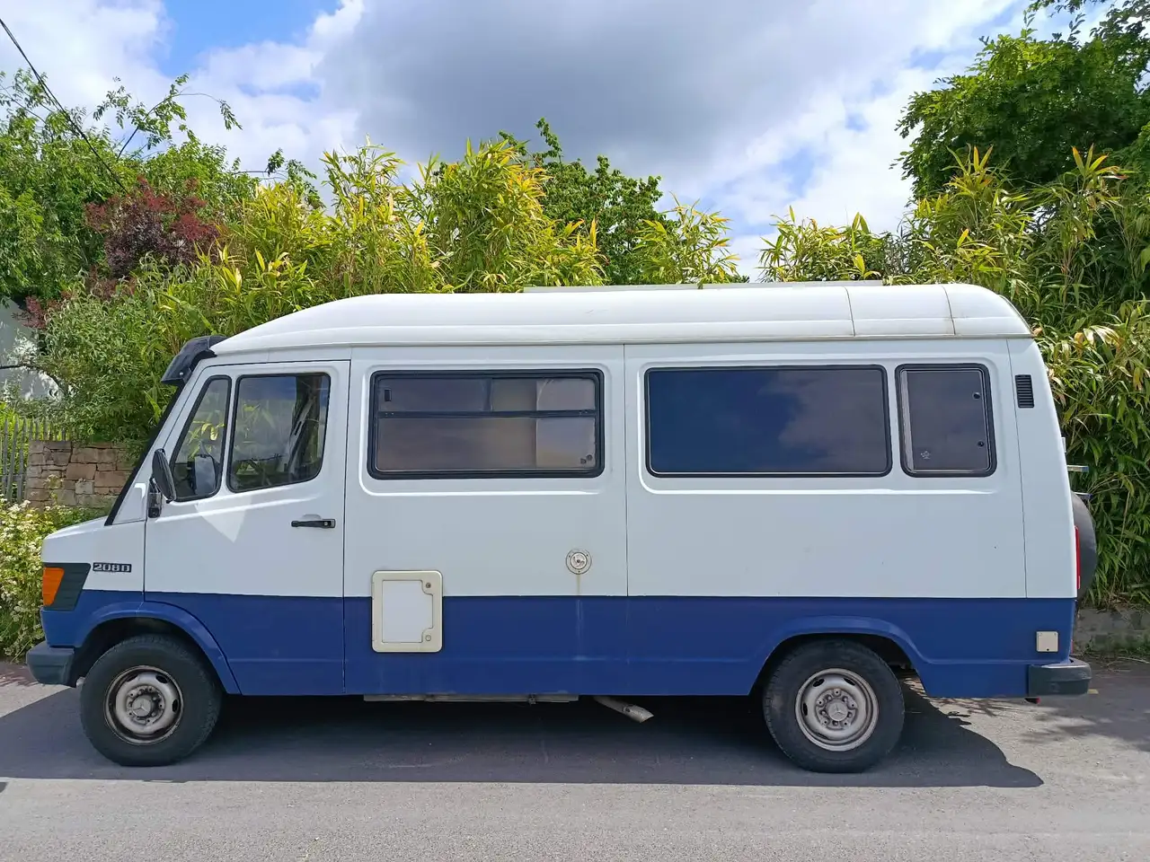Mercedes-Benz 208D Van Camper, foto 8