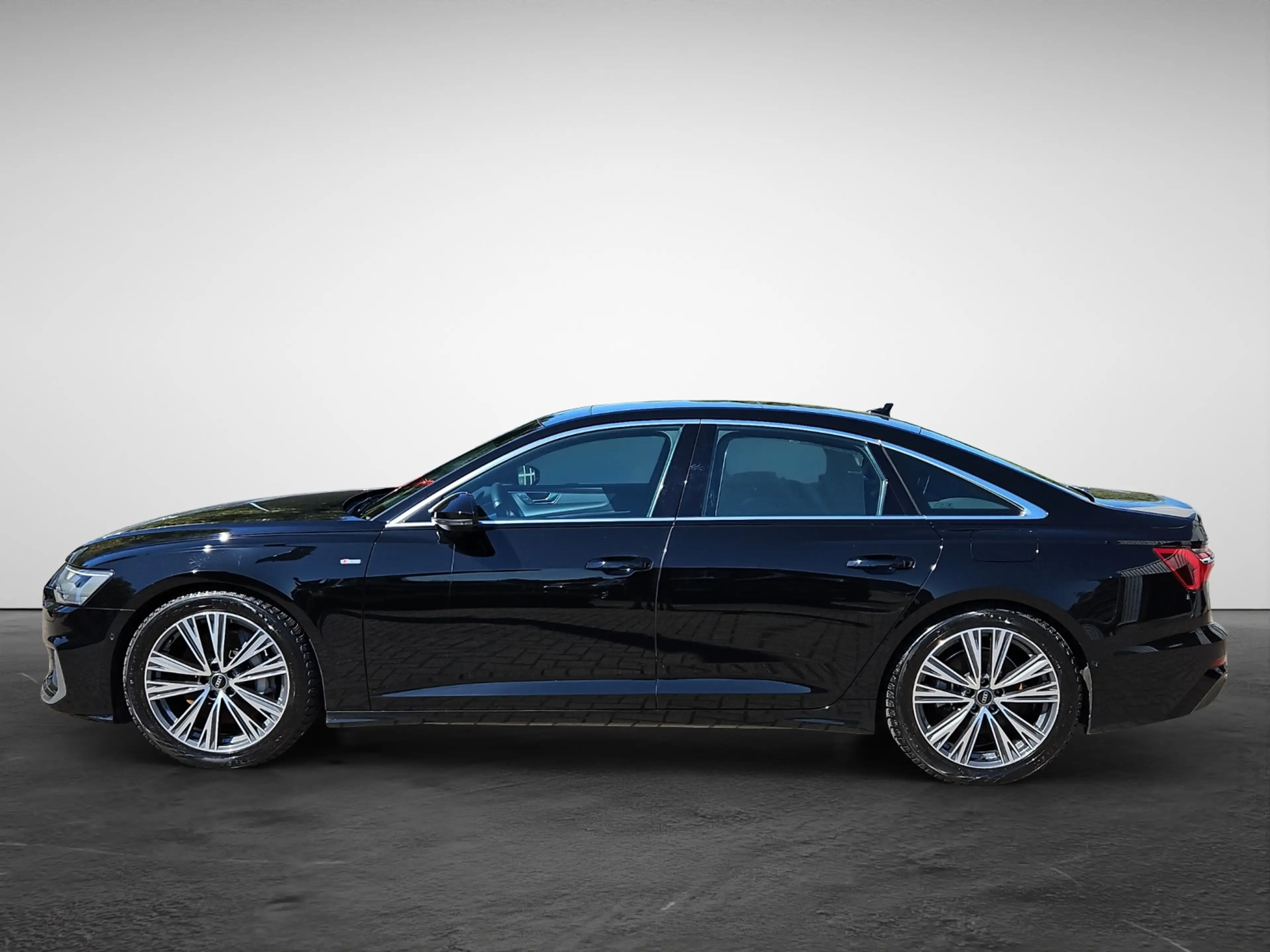 Audi A6 Limousine 50 TFSI e S tronic S-line NaviPlus LE... — photo 3