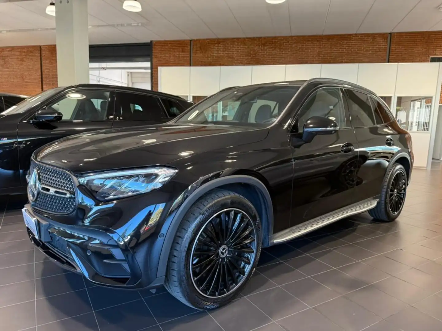 Mercedes-Benz GLC 300 d 4Matic Mild Hybrid AMG Premium Plus NAVI - TETTO Noir - 2