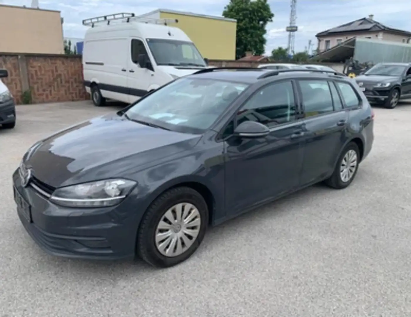 Volkswagen Golf Variant Golf Variant 1,6 TDI SCR Grau - 2