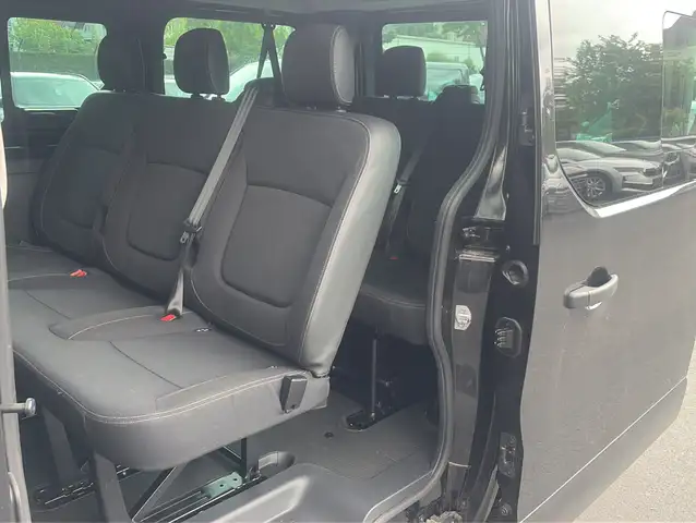 Nissan Primastar view 12