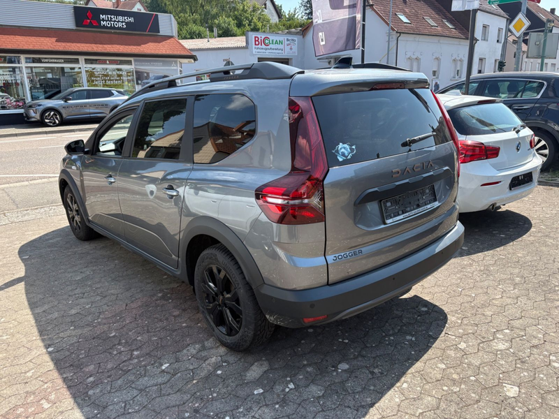 Dacia Jogger TCe 110 Extreme+ 5-Sitzer Navi/Kamera — photo 3