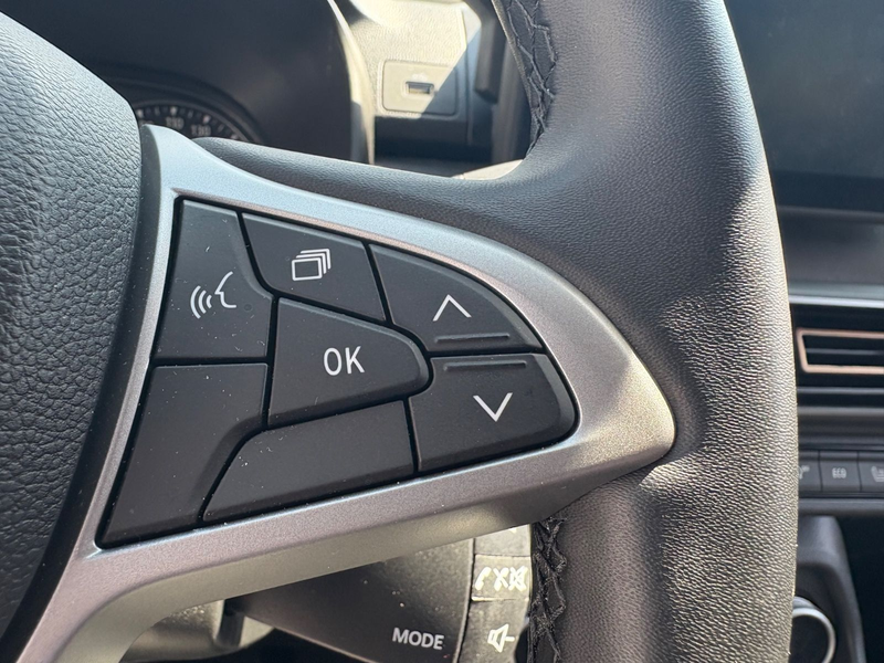 Dacia Jogger TCe 110 Extreme+ 5-Sitzer Navi/Kamera — photo 8
