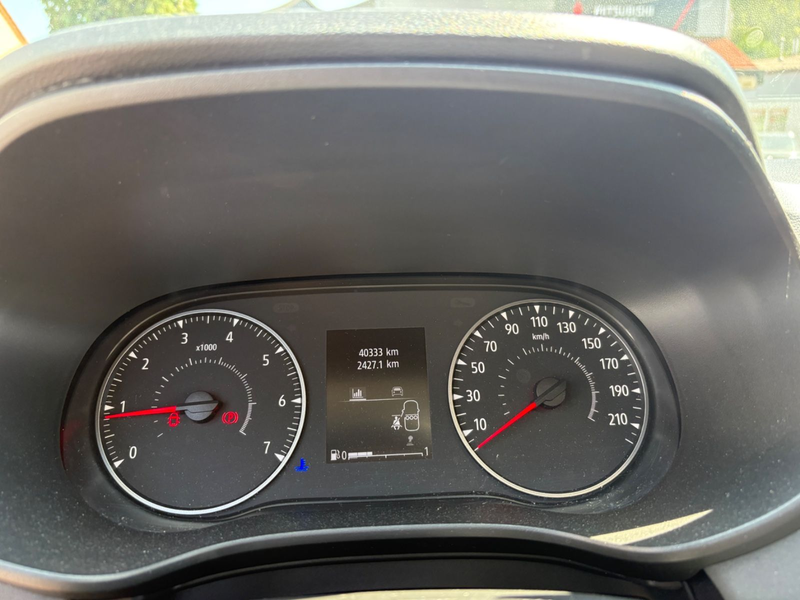 Dacia Jogger TCe 110 Extreme+ 5-Sitzer Navi/Kamera — photo 6