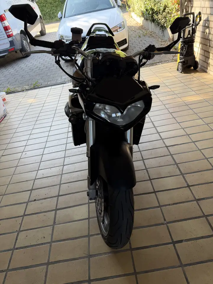 Suzuki GSX-R 750