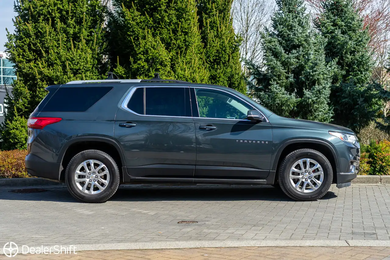 Chevrolet Traverse снимка Chevrolet Traverse