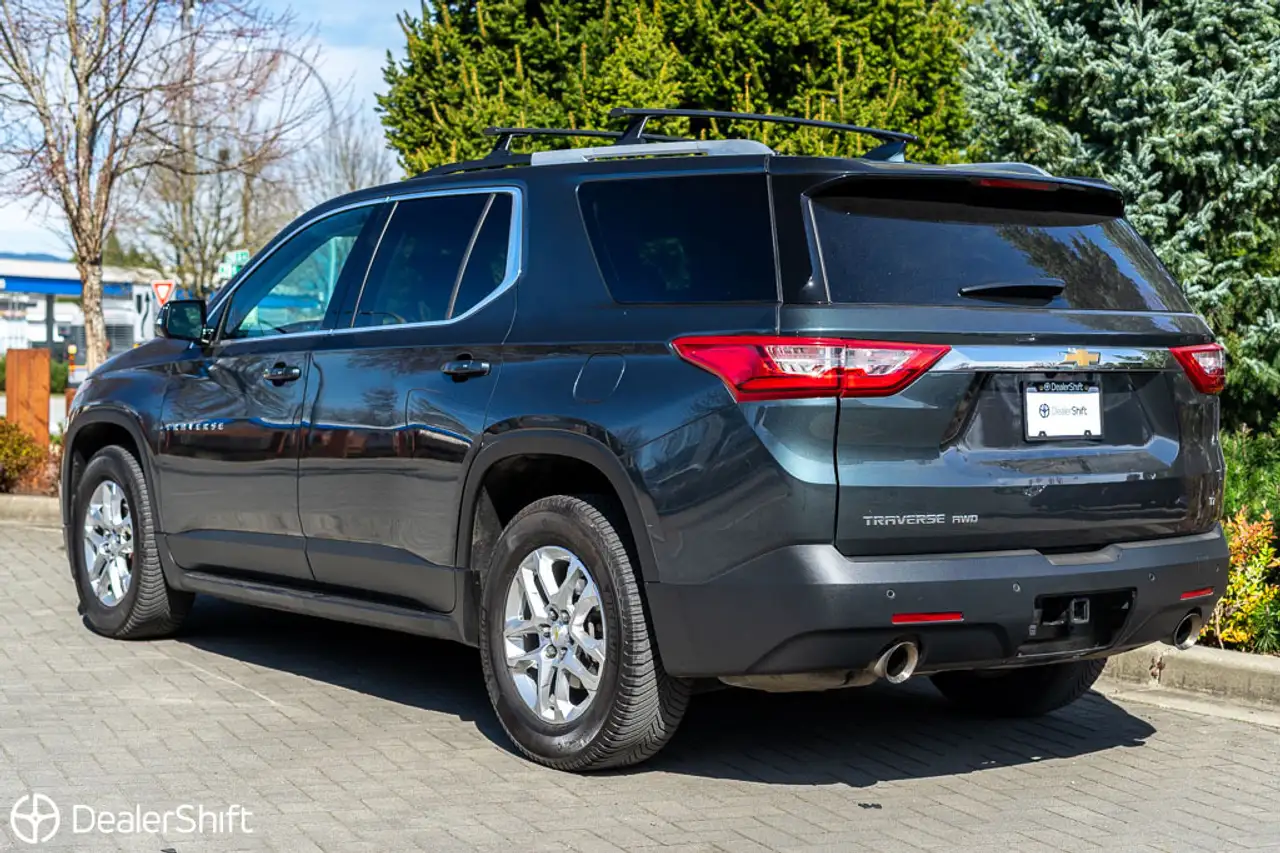 Chevrolet Traverse снимка Chevrolet Traverse