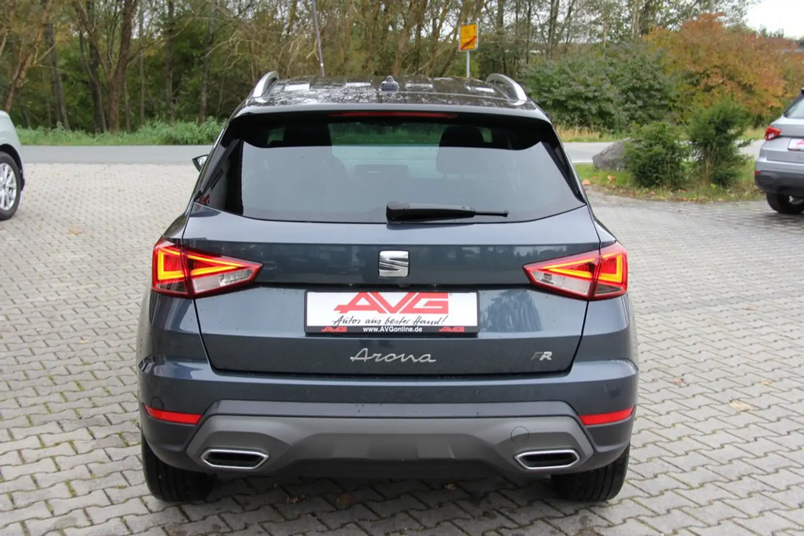 SEAT Arona DSG FR Full-LED Sitzh AdapTempomat Paket Pro! Grau - 2