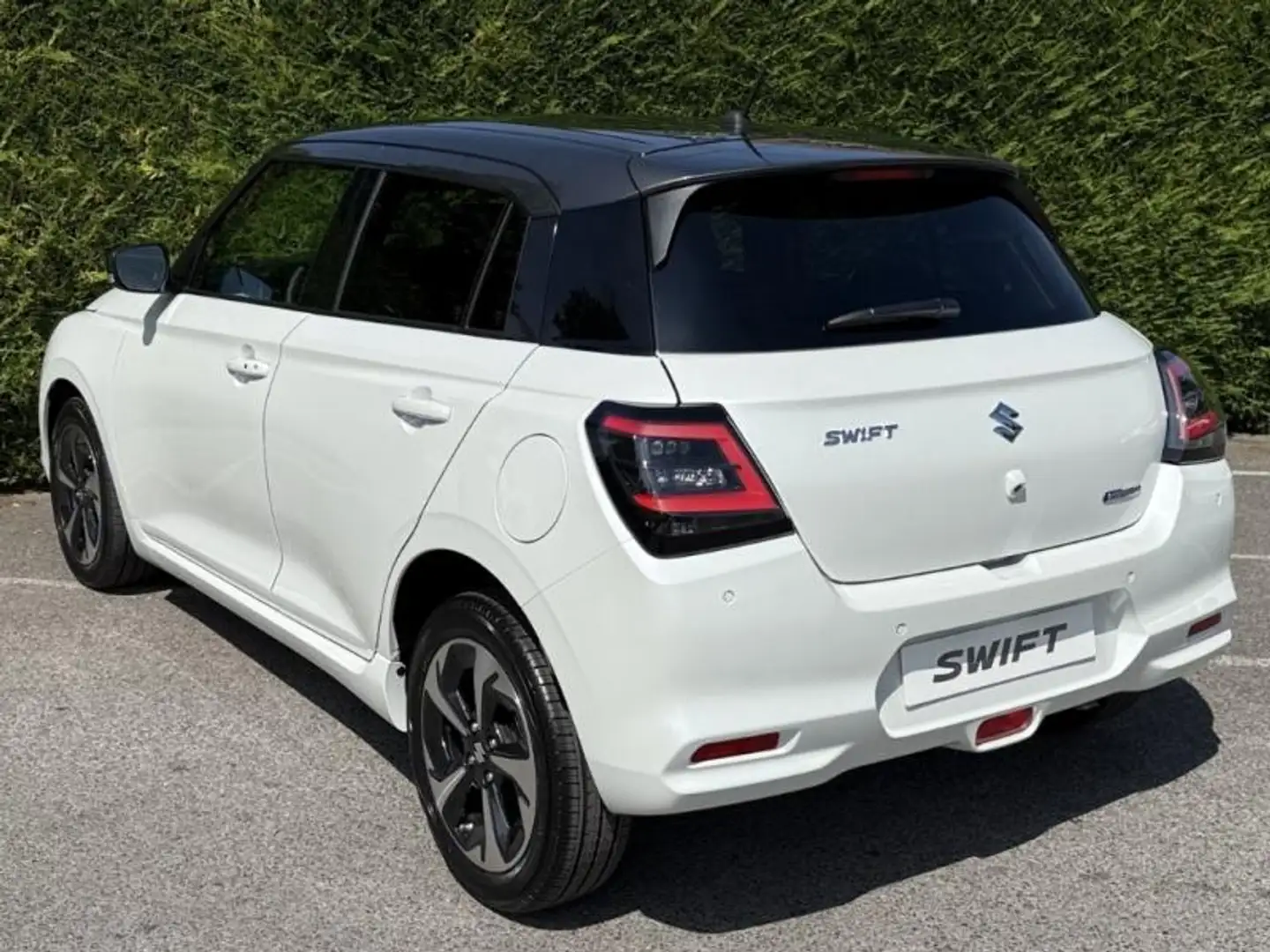Suzuki Swift 1.2 Hybrid 83ch Pack Auto Blanc - 2