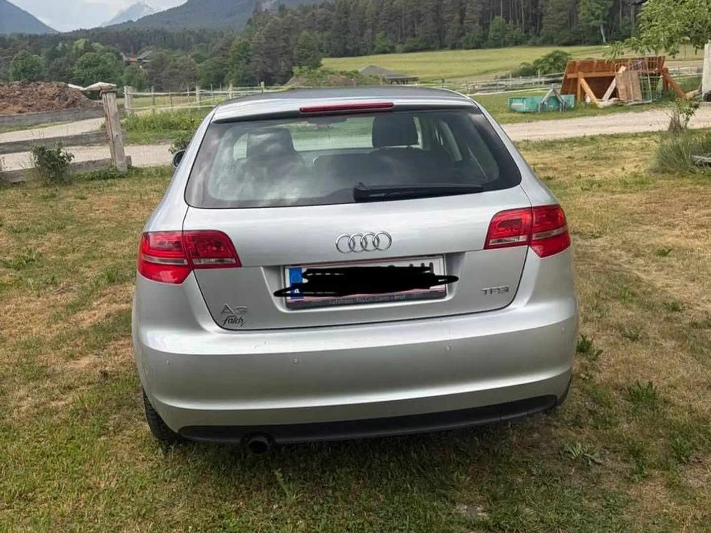 Audi A3 A3 SB 1,2 TFSI Ambiente Ambiente Silber - 2